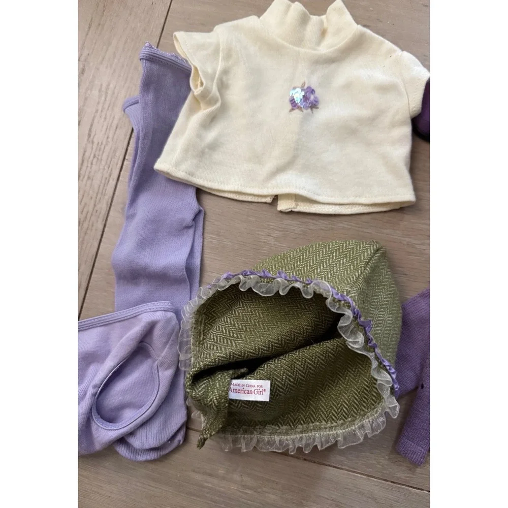 American Girl Truly Me‎ Doll Blonde Hair Blue Eyes Purple Cardigan Skirt Outfit